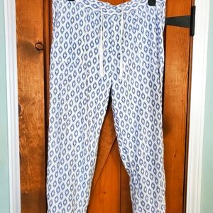 Old Navy pattern linen pants